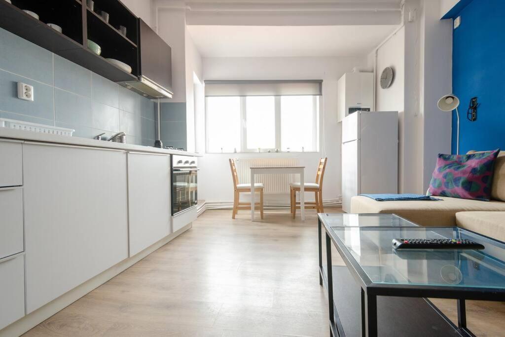 Gorgeous Apartment Near Old Town Bucureşti Ngoại thất bức ảnh